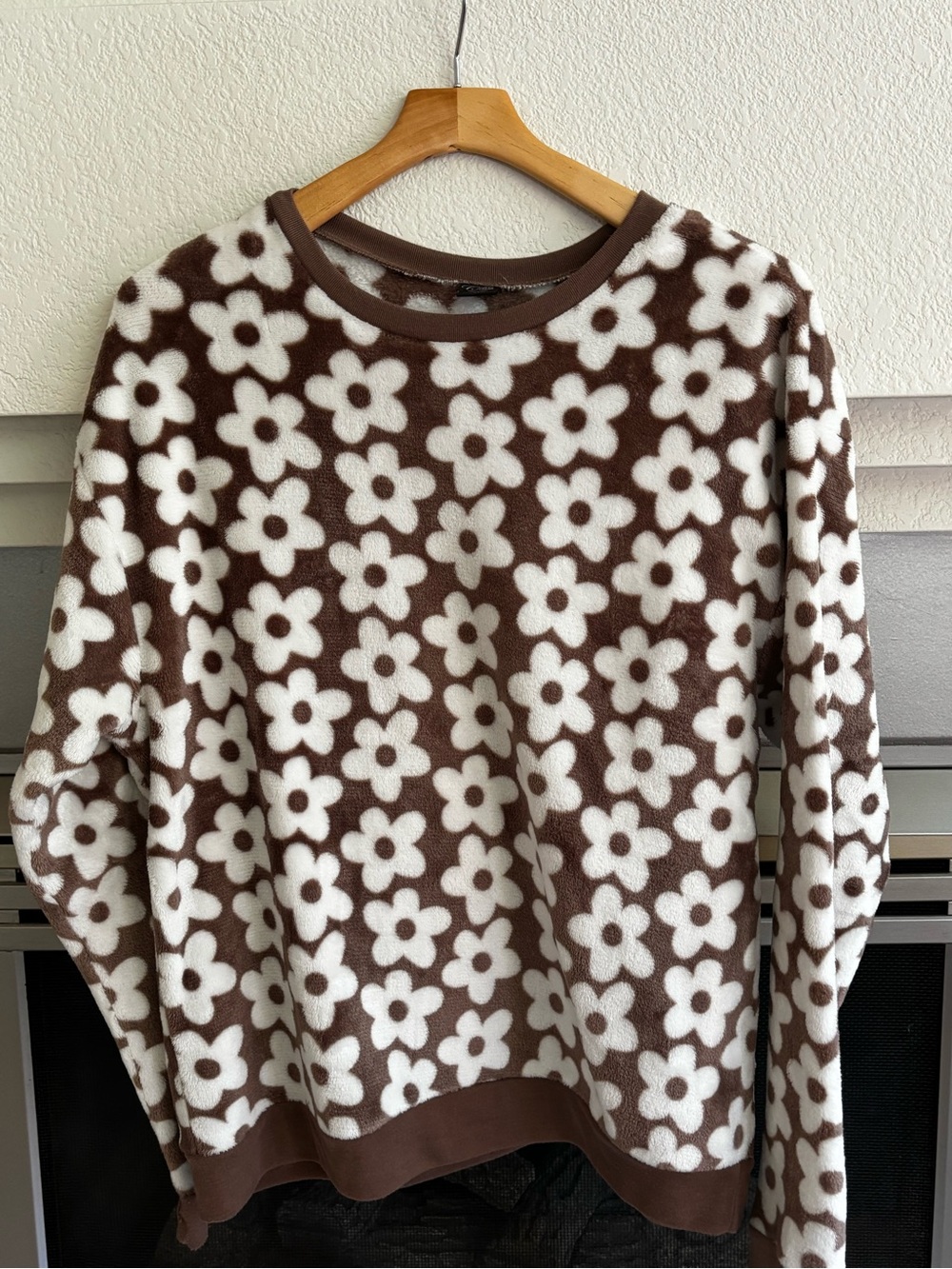 COLD CRUSH Brown & White Floral Crewneck Sweater XL Super Soft!